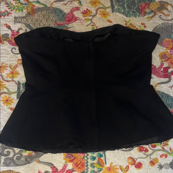 White House Black Market bustier w/removable straps. NWT $98 - Picture 5 of 5